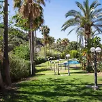 Apartment With Solarium In Marbella
