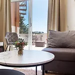 Apartment With Solarium In Marbella
