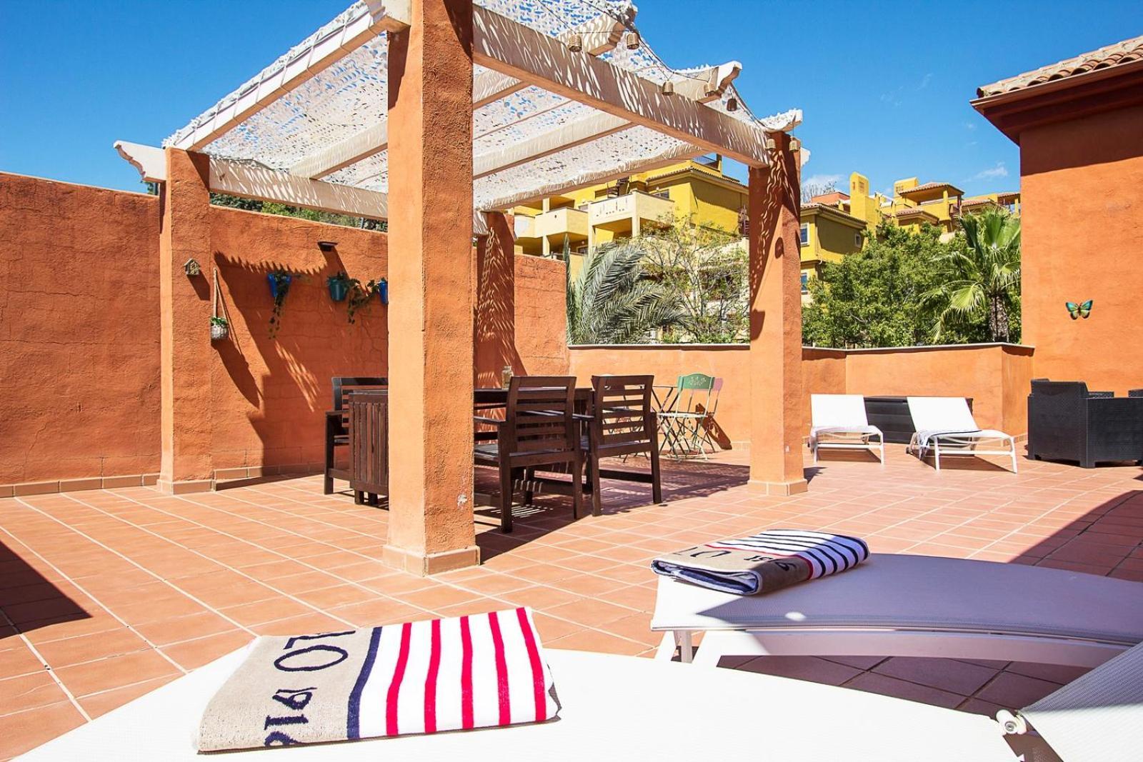 Apartment With Solarium In Marbella